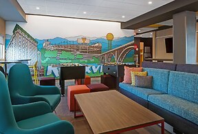 Tru by Hilton Knoxville West Turkey Creek