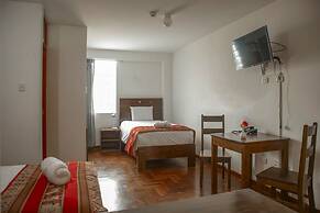 Hotel Del Prado Hometown