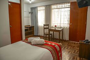 Hotel Del Prado Hometown