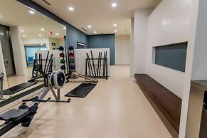 Designer Luxury 3 Bedroom Townhouse