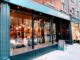 Designer Luxury 3 Bedroom Townhouse