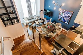 Designer Luxury 3 Bedroom Townhouse