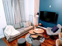 Designer Luxury 3 Bedroom Townhouse