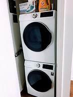 Designer Luxury 3 Bedroom Townhouse