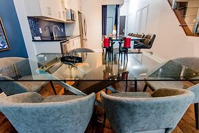 Designer Luxury 3 Bedroom Townhouse