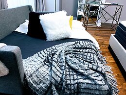 Designer Luxury 3 Bedroom Townhouse