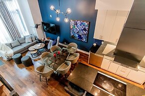 Designer Luxury 3 Bedroom Townhouse