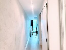 Queen St West Designer Executive Suites