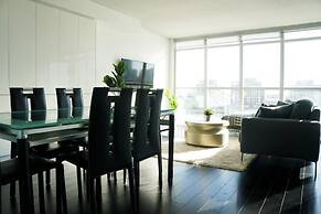 City Place 2 BDRM Downtown with Parking