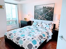 Room near Blue Jays CN Tower