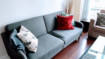 Room near Blue Jays CN Tower