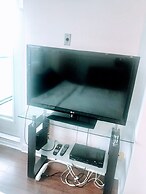 Room near Blue Jays CN Tower