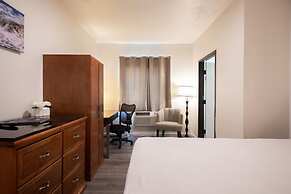 Anchor Pointe Inn