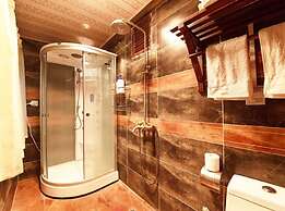 Lijiang shuimuxiquan Inn