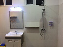 The Lodge Ngwe Taung