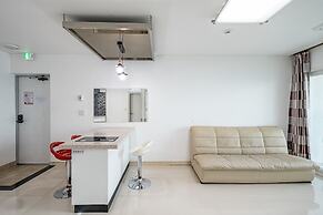 Pohang Pinewave Sea & Spa Pension