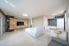 Pohang Pinewave Sea & Spa Pension