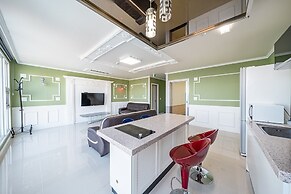 Pohang Pinewave Sea & Spa Pension