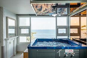 Pohang Pinewave Sea & Spa Pension