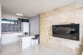 Pohang Pinewave Sea & Spa Pension