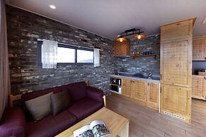 Daylight Lagomar Pension