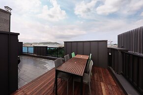 Daylight Lagomar Pension