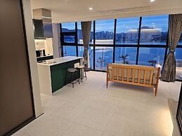 Daylight Lagomar Pension