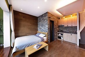 Daylight Lagomar Pension