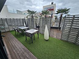 Daylight Lagomar Pension