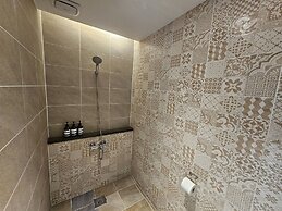 Daylight Lagomar Pension