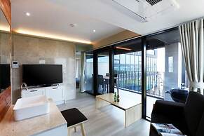 Daylight Lagomar Pension