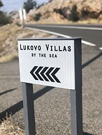 Lukovo Villas