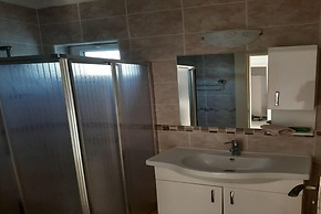 BO136 by Villaofsummer