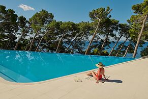 Bluesun Mala Berulia