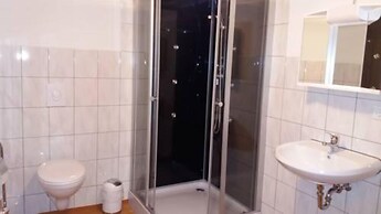 Apartments B & B27