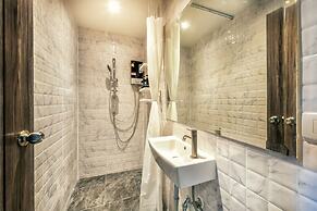 Happy Station Bangkok