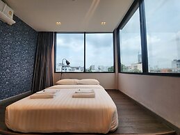 Happy Station Bangkok