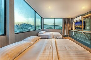 Happy Station Bangkok