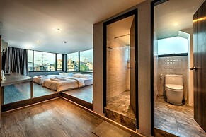 Happy Station Bangkok