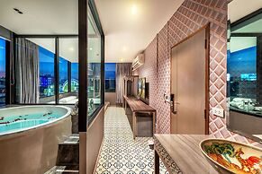 Happy Station Bangkok