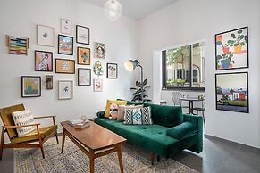 Urban Luxe Apartment - Central TLV