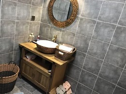 Zhuozheng Xiangshu Inn