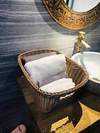 Zhuozheng Xiangshu Inn