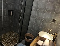 Zhuozheng Xiangshu Inn