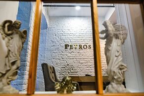 Petros Hotel