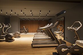 Kozmo Hotel Suites & Spa - Small Luxury Hotels of the World