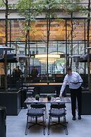 Kozmo Hotel Suites & Spa - Small Luxury Hotels of the World