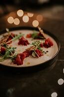 Kozmo Hotel Suites & Spa - Small Luxury Hotels of the World