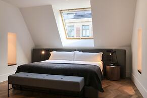 Kozmo Hotel Suites & Spa - Small Luxury Hotels of the World