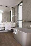 Kozmo Hotel Suites & Spa - Small Luxury Hotels of the World